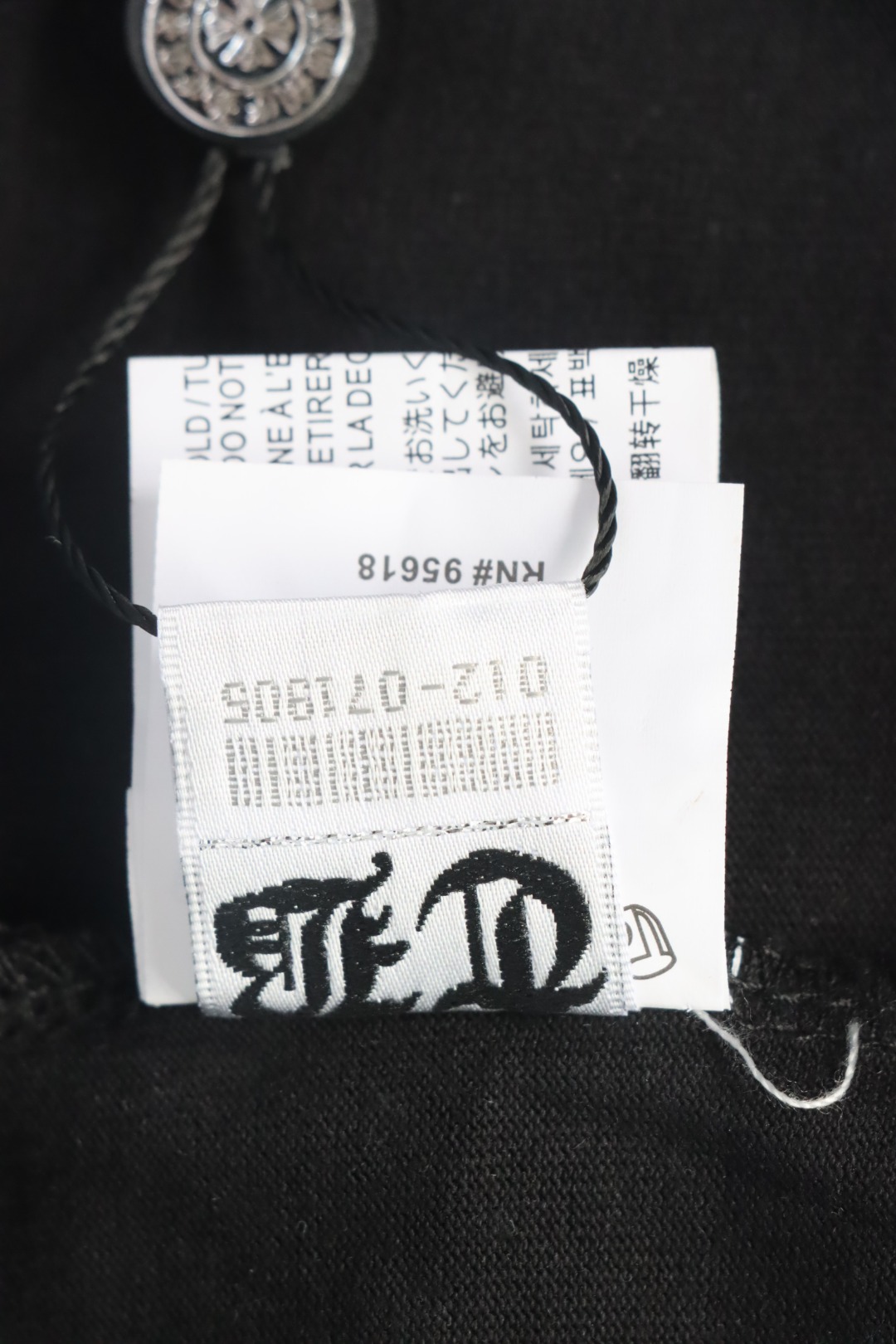 EM Sneakers Chrome Hearts Colorful Horseshoe Sanskrit Letters Printed T-shirt Black