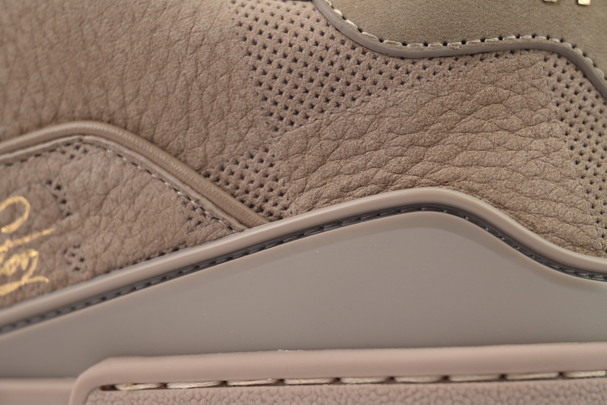 EM Sneakers Louis Vuitton Trainer Brown Small