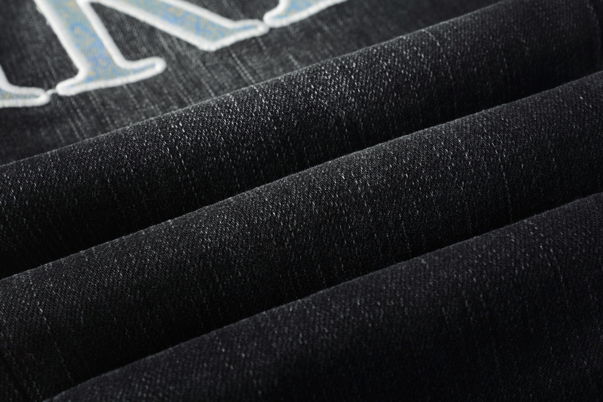 EM Sneakers Amiri Jean 8909