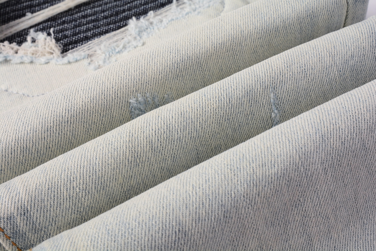 EM Sneakers Amiri Jean 699