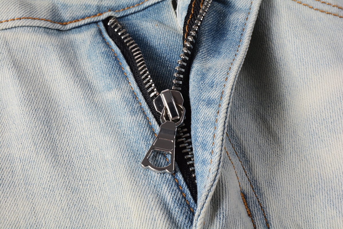 EM Sneakers Amiri Jean 699