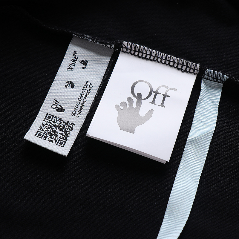 EM Sneakers Off White T-Shirt 2673 Black/White