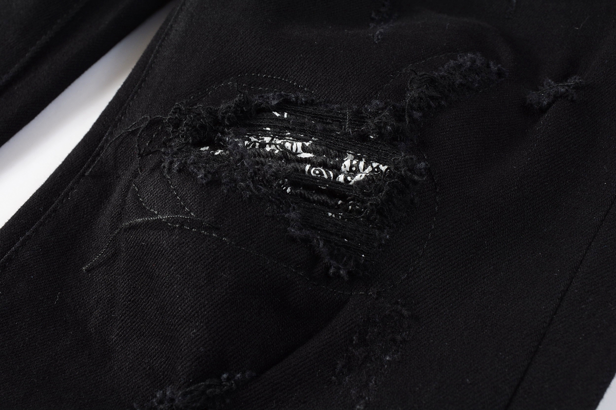 EM Sneakers Amiri Jean 666