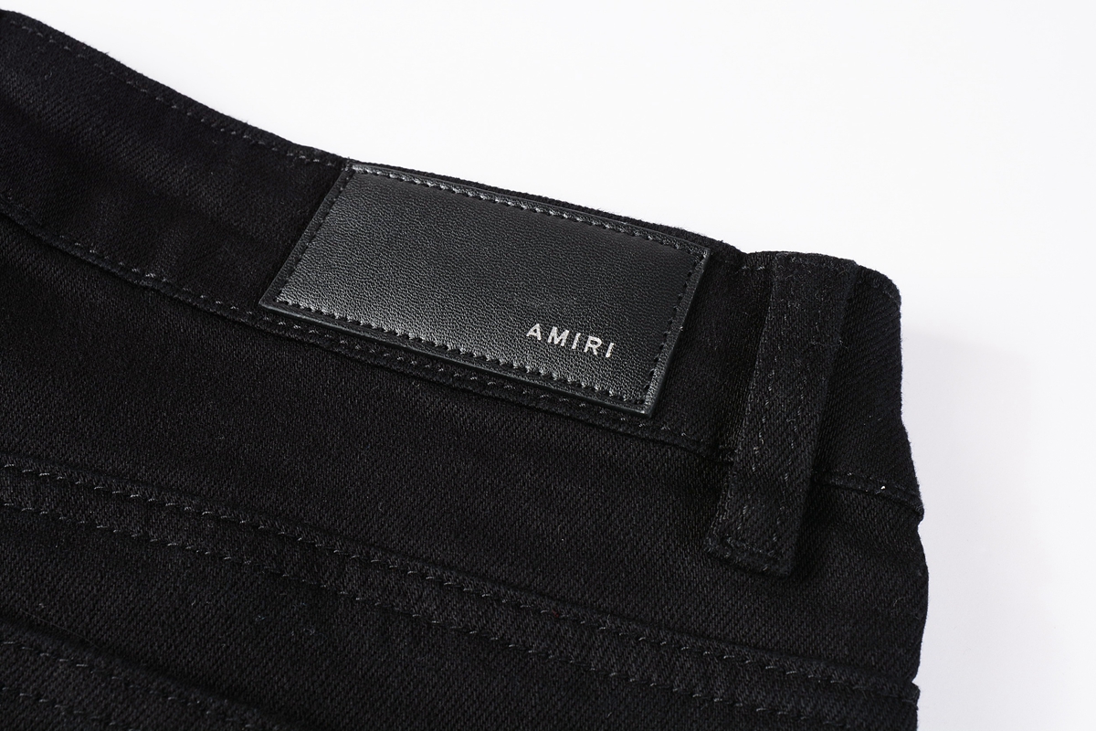 EM Sneakers Amiri Jean 800