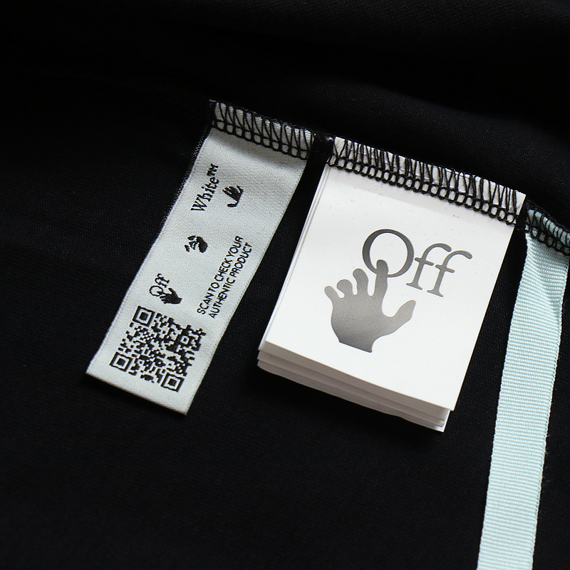 EM Sneakers Off White T-Shirt 2640 Black/White