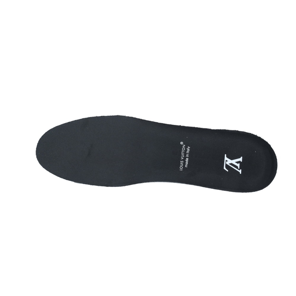 EM Sneakers Louis Vuitton Trainer Black Rivets