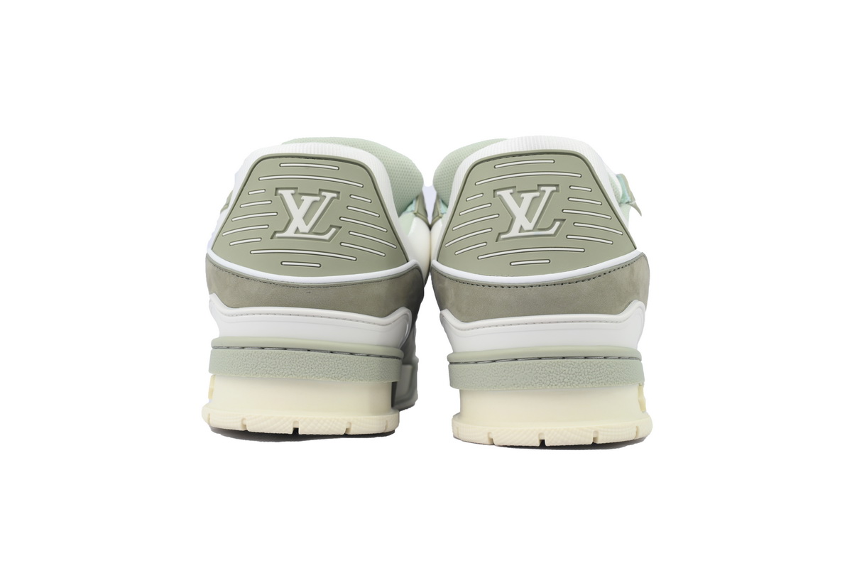 EM Sneakers Louis Vuitton Trainer Frosted Green