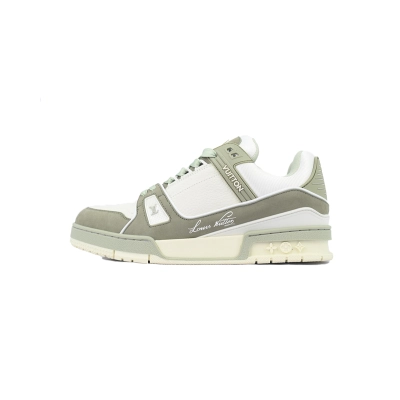EM Sneakers Louis Vuitton Trainer Frosted Green 01
