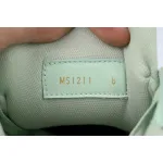 EM Sneakers Louis Vuitton Trainer Frosted Green