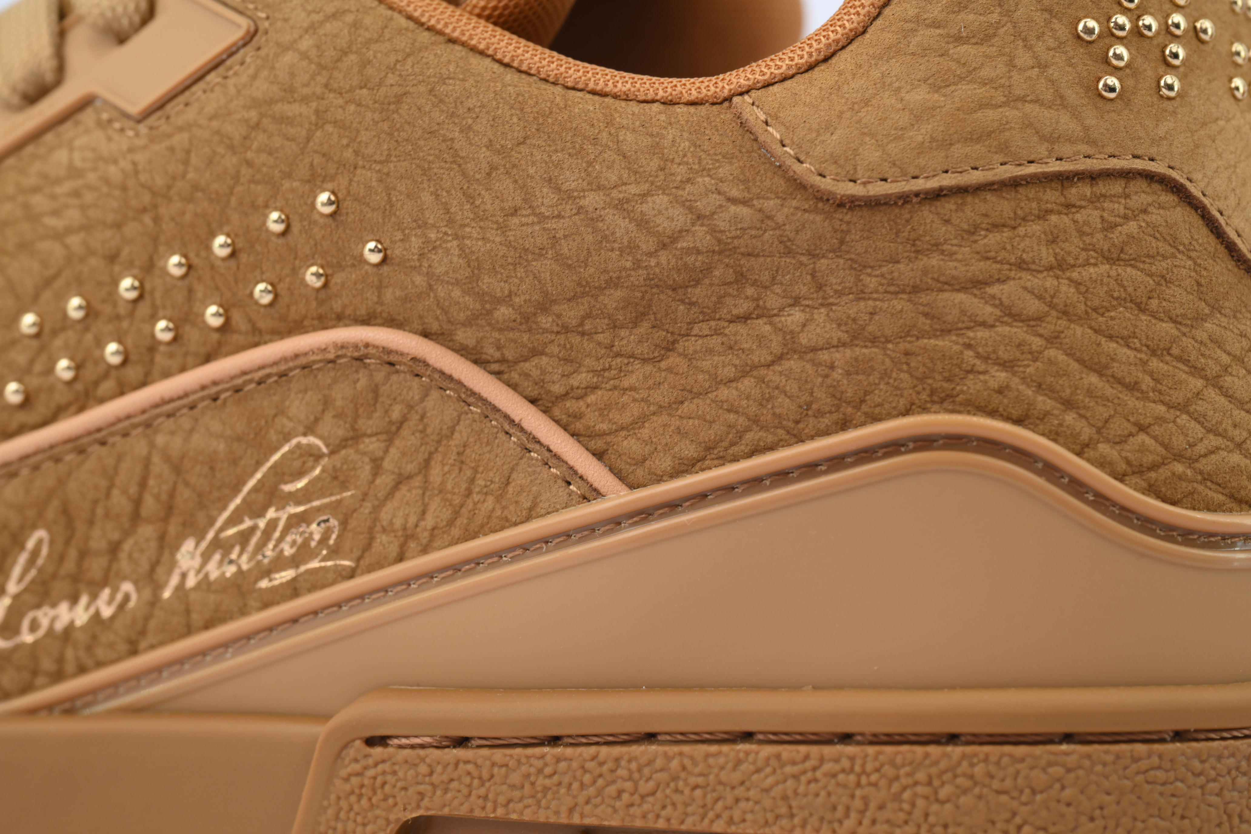 EM Sneakers Louis Vuitton Trainer Sneaker Brown Fivets