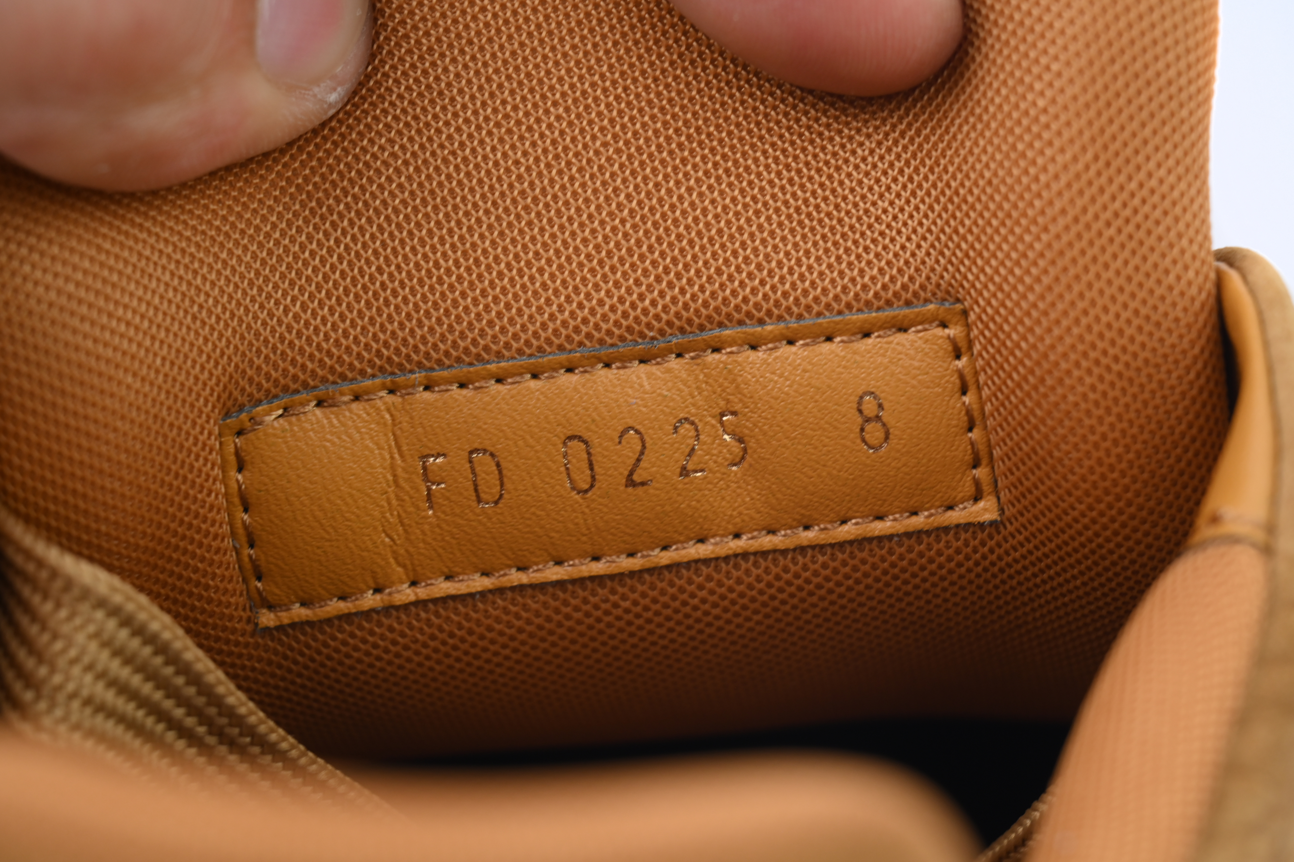 EM Sneakers Louis Vuitton Trainer Sneaker Brown Fivets