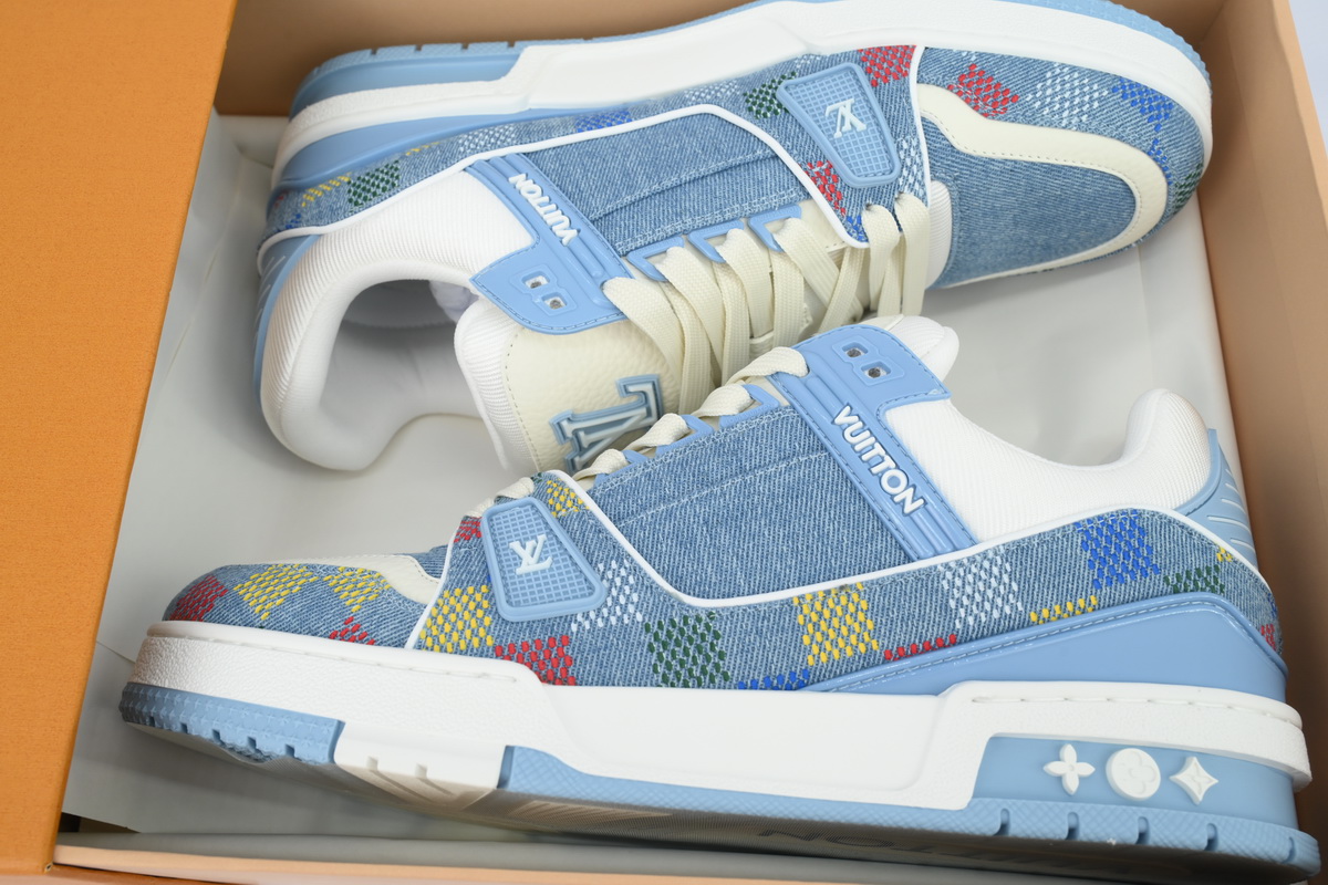 EM Sneakers Louis Vuitton Trainer Sneaker Denim Demier Multicolor Light Blue Grid