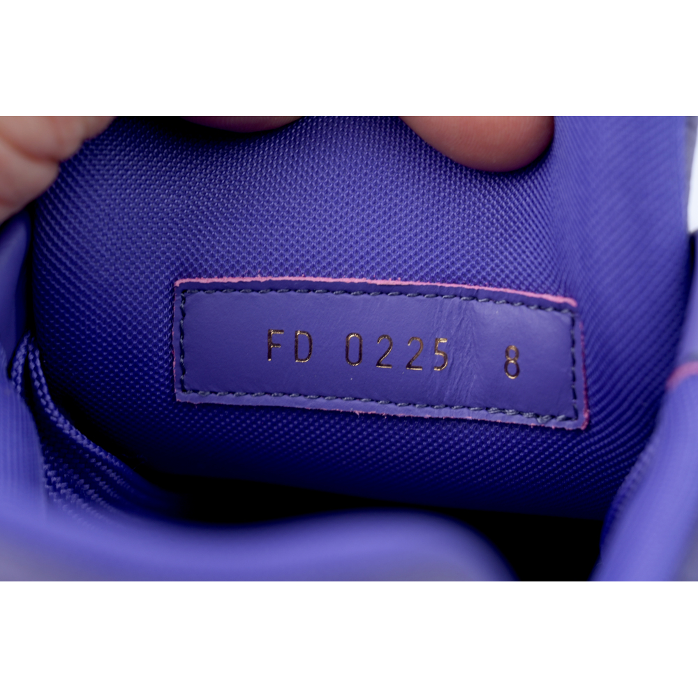 EM Sneakers Louis Vuitton Trainer Sneaker Purple Rivet