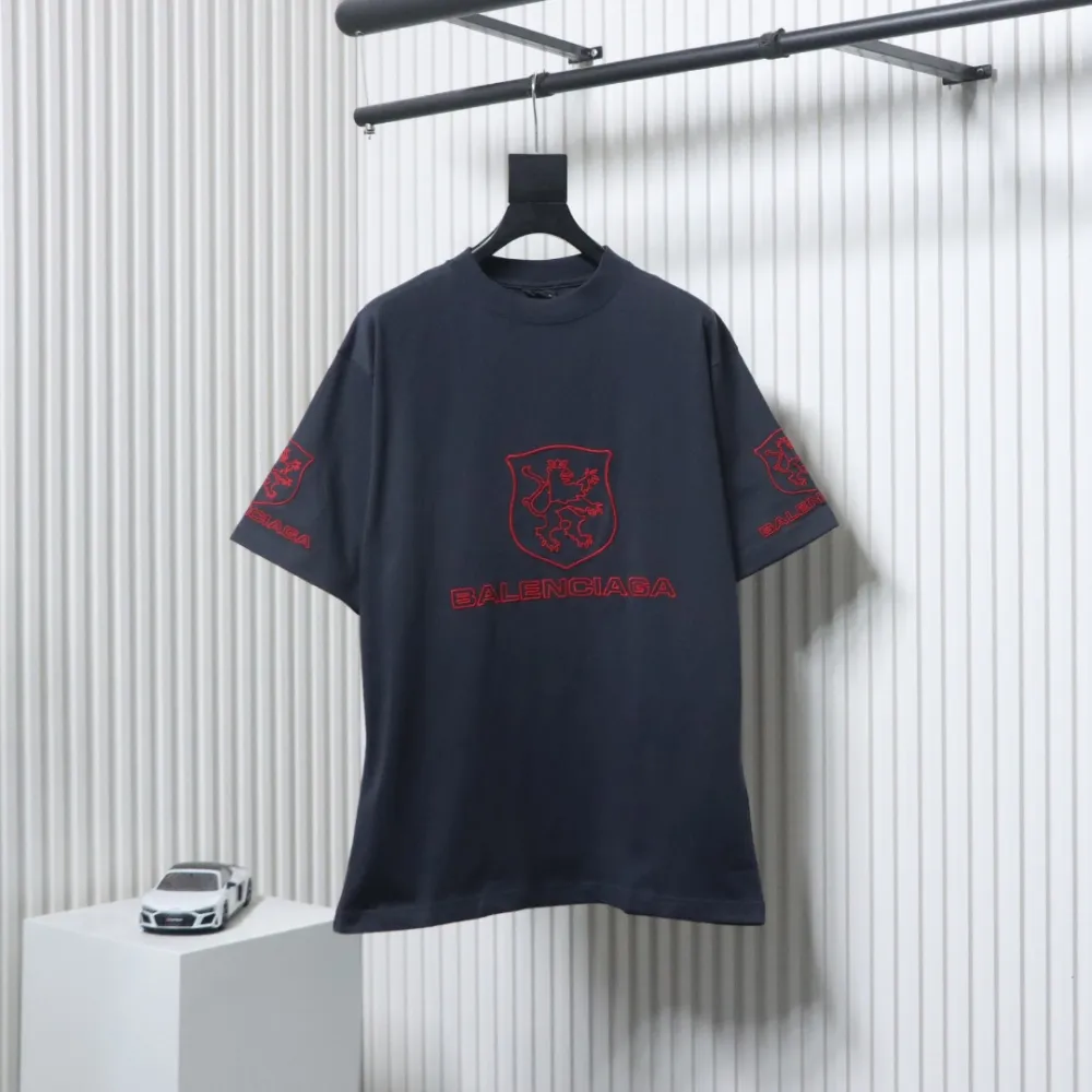 EM Sneakers Balenciaga 25ss LION CLUB Embroidered Logo T-shirt Black