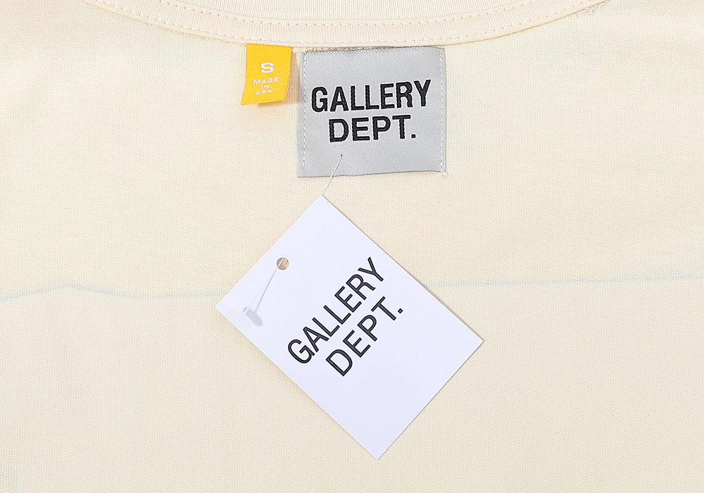 EM Sneakers Gallery Dept T-Shirt 6022 Black/Yellow