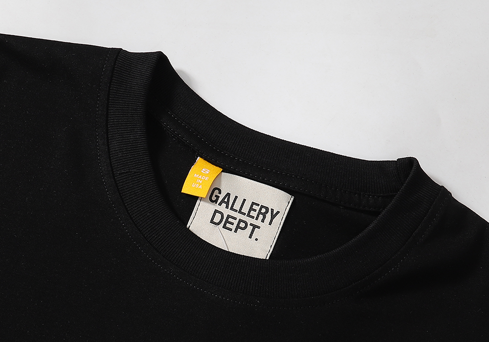 EM Sneakers Gallery Dept T-Shirt 6031 Black/White