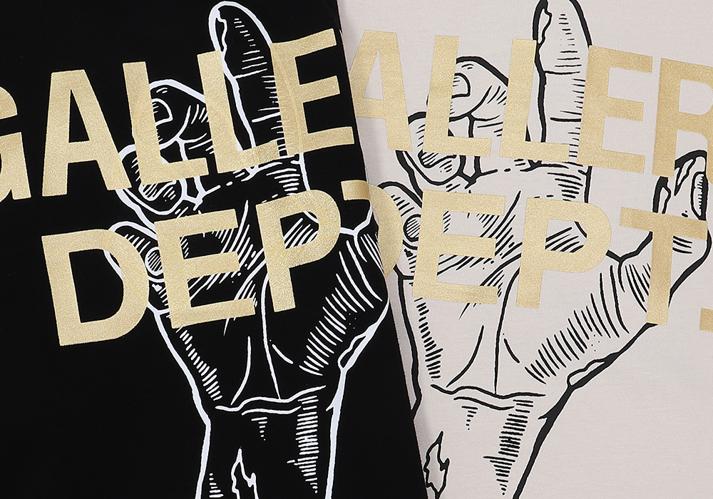 EM Sneakers Gallery Dept T-Shirt 6033 Black / Apricot