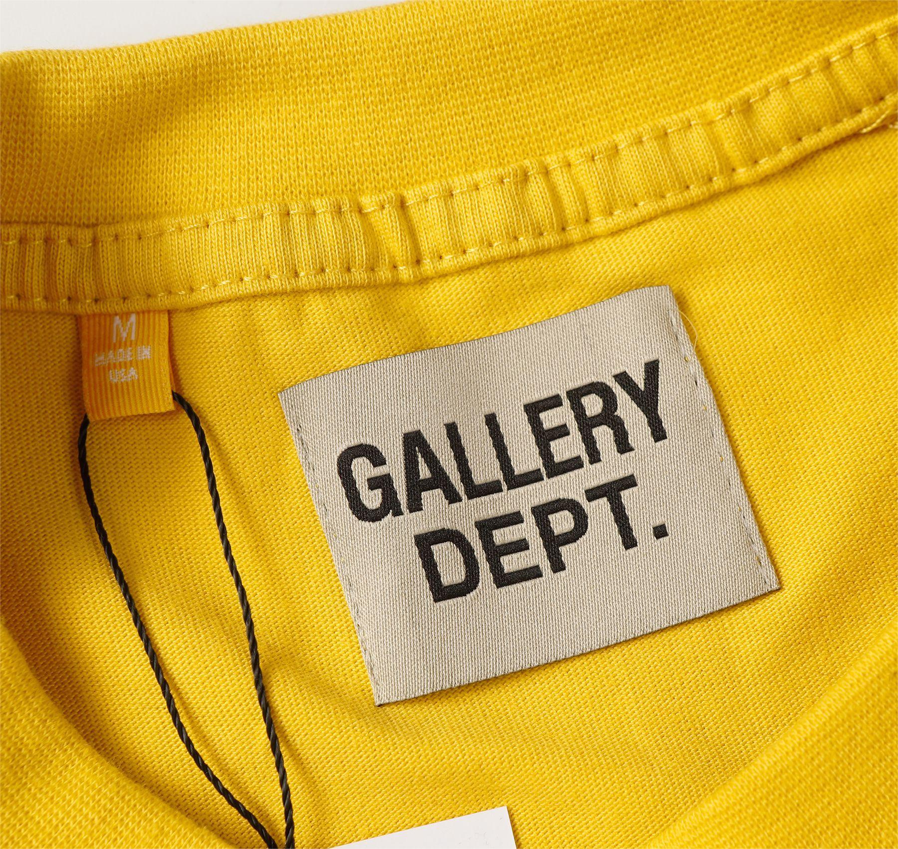 EM Sneakers Gallery Dept T-Shirt GDT004 Black/Yellow/Apricot