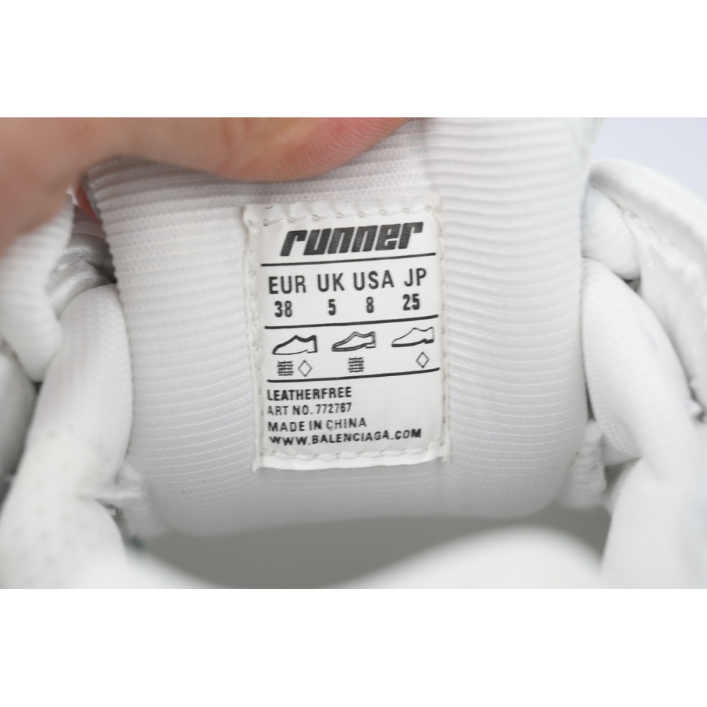 EM Sneakers Balenciaga Runner Sneaker White Graffiti
