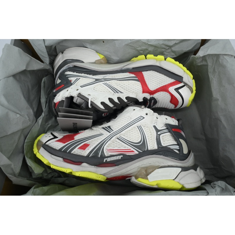 EM Sneakers Balenciaga Runner Sneaker White Gray Black