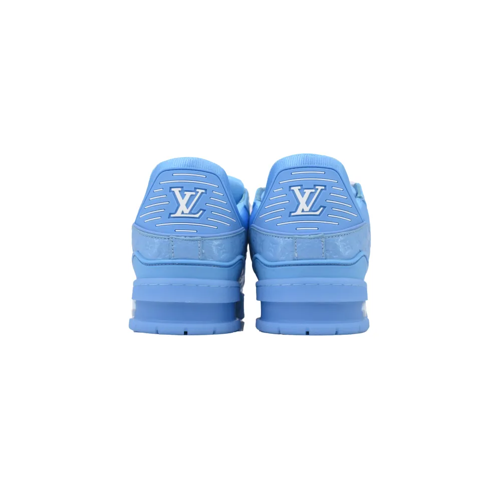 EM Sneakers Louis Vuitton Trainer All Blue Embossing