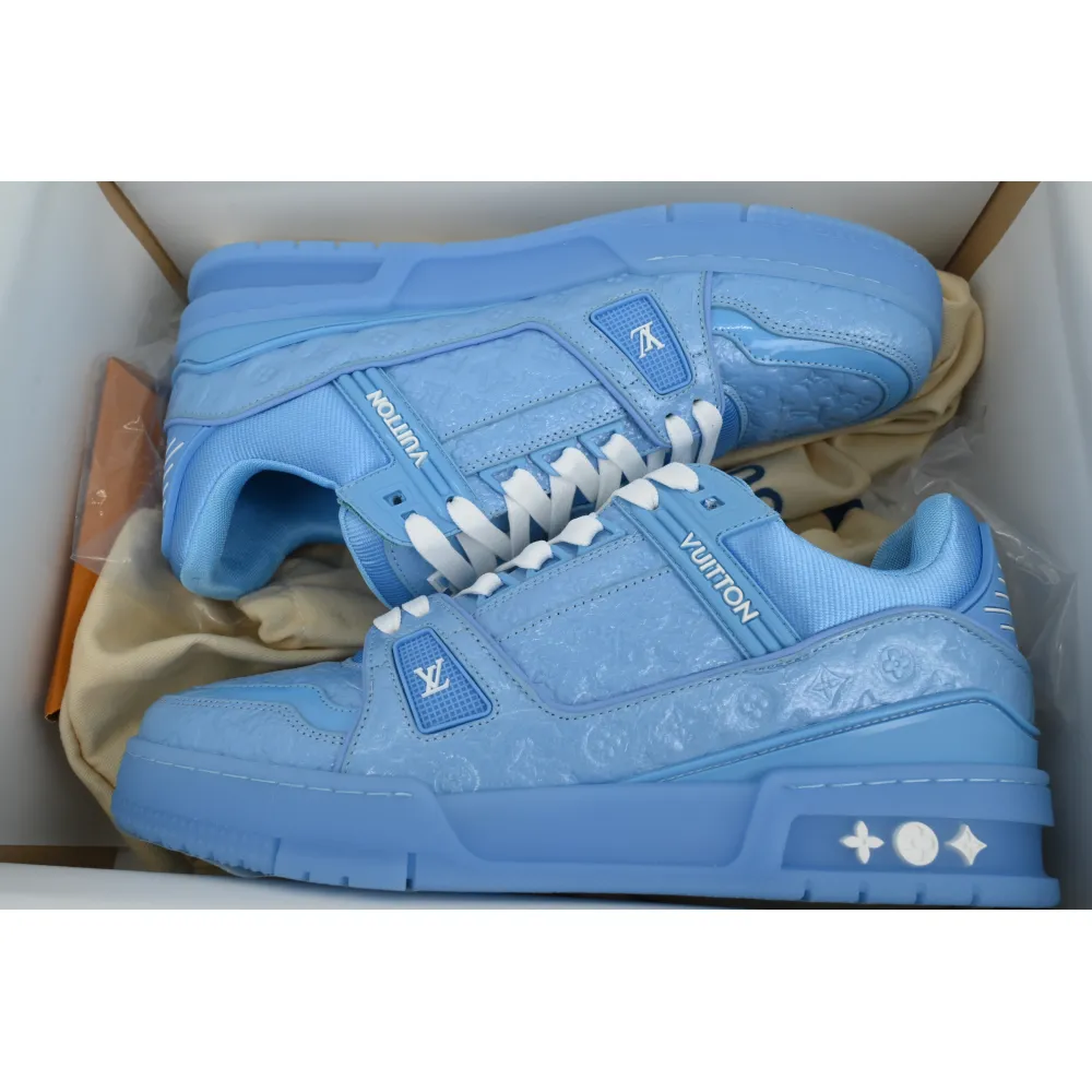 EM Sneakers Louis Vuitton Trainer All Blue Embossing