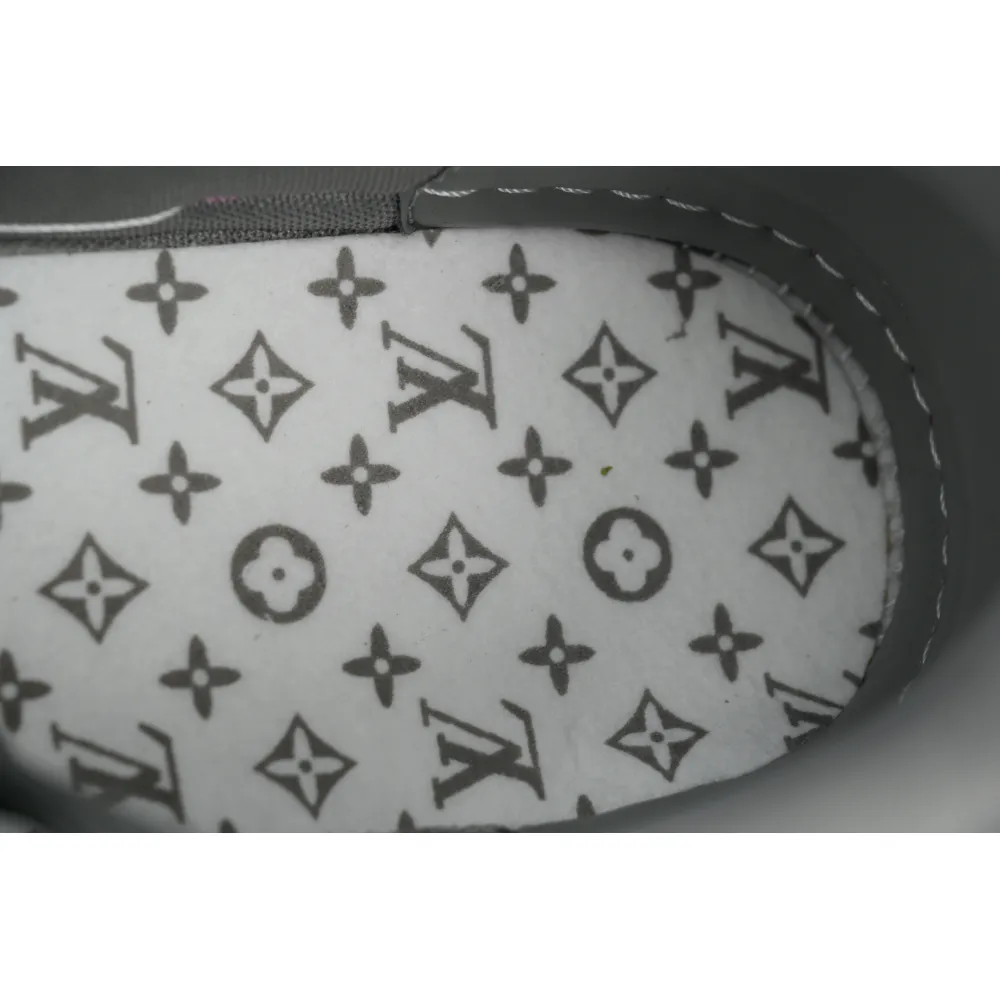 EM Sneakers Louis Vuitton Trainer Dark Gray Color Printing