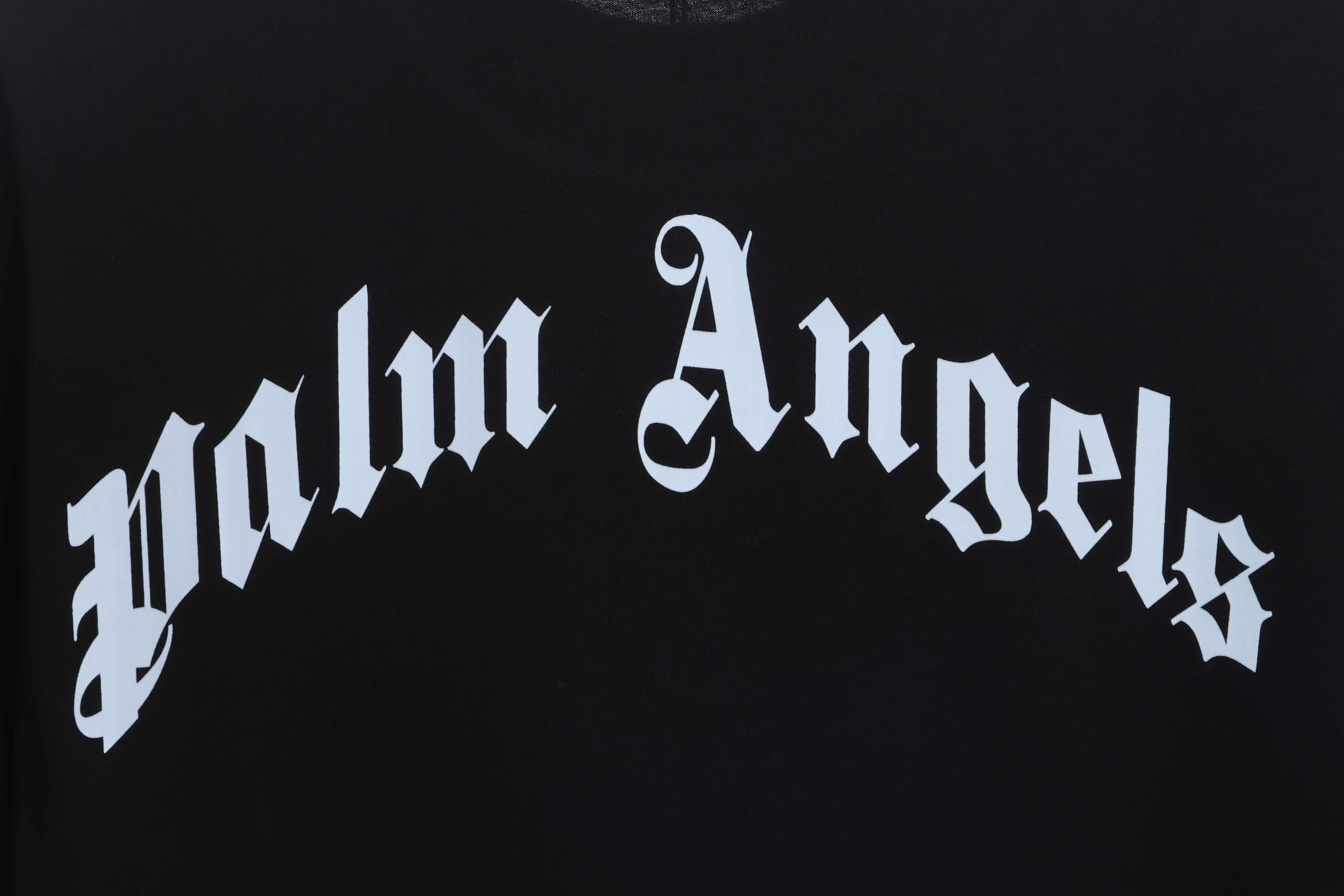 EM Sneakers Palm Angels T-shirt Broken Tail Shark Print Black