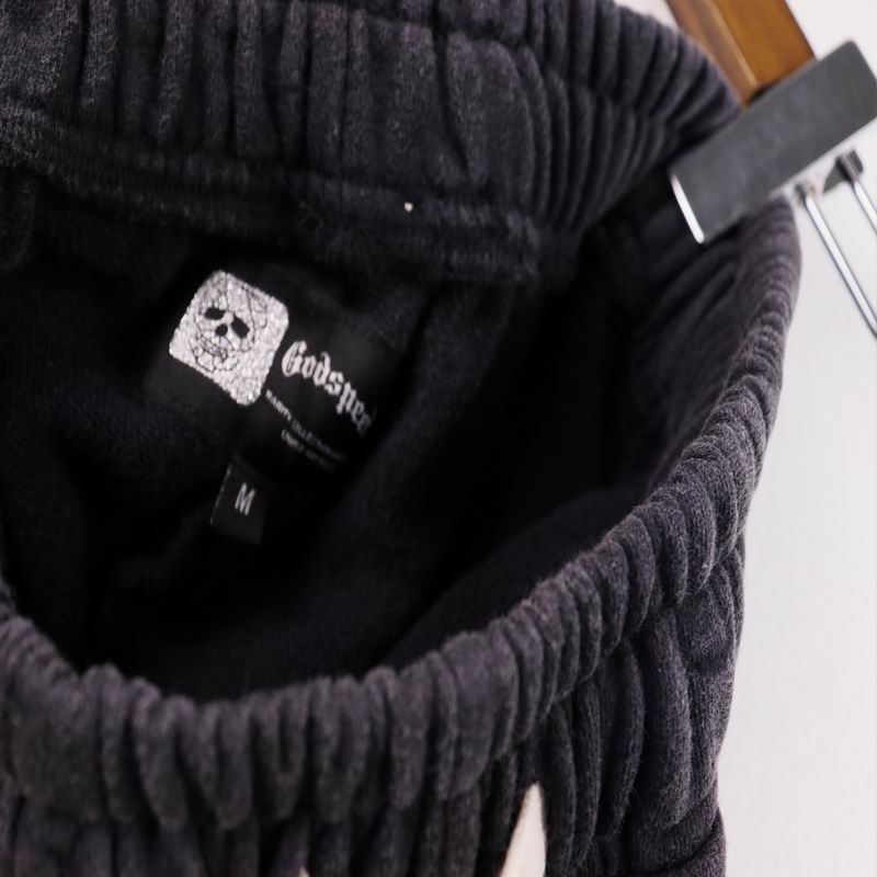 EM Sneakers  Godspeed Shorts 8781 Black/Pink