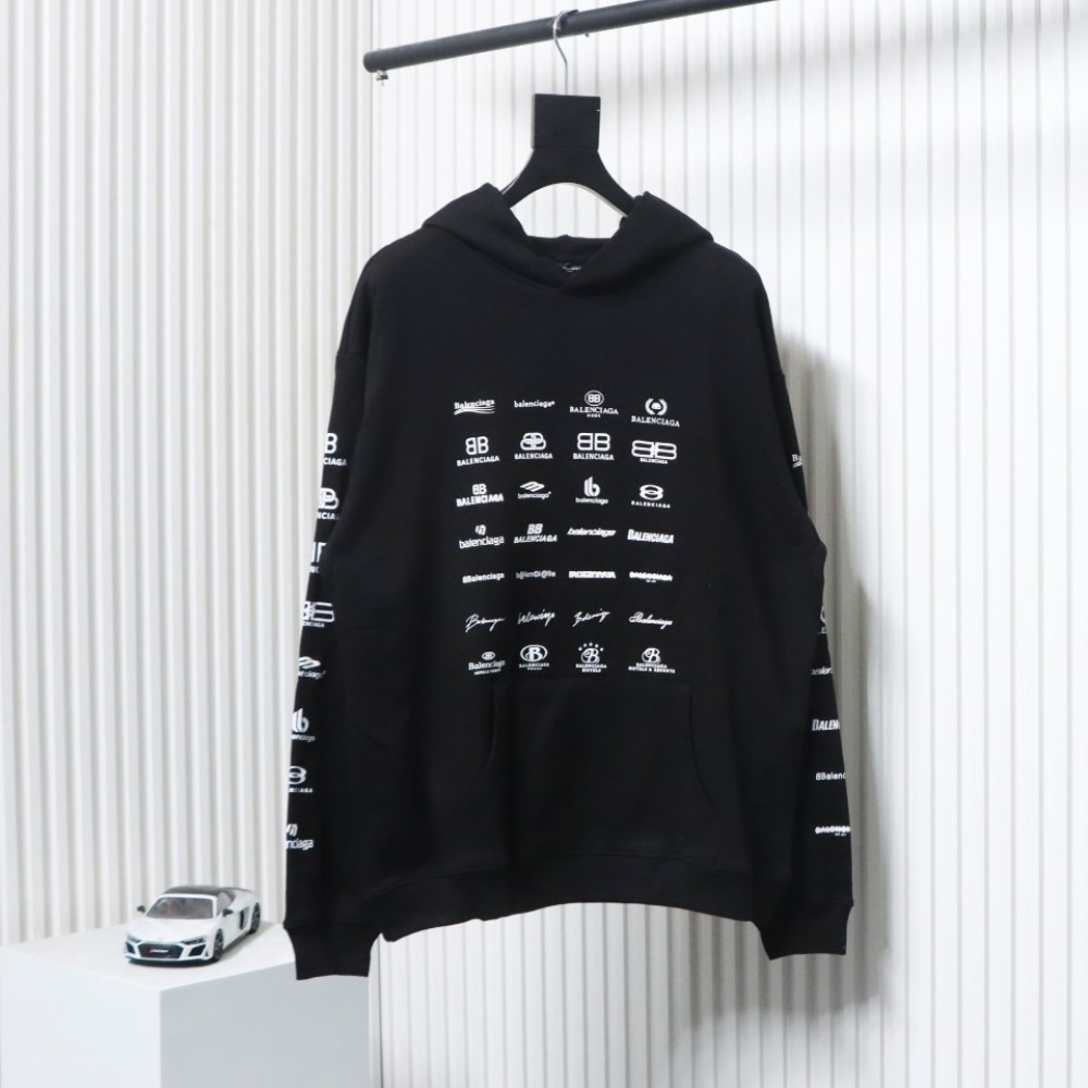 EM Sneakers Balenciaga Classic All Over Logo Hoodie Black