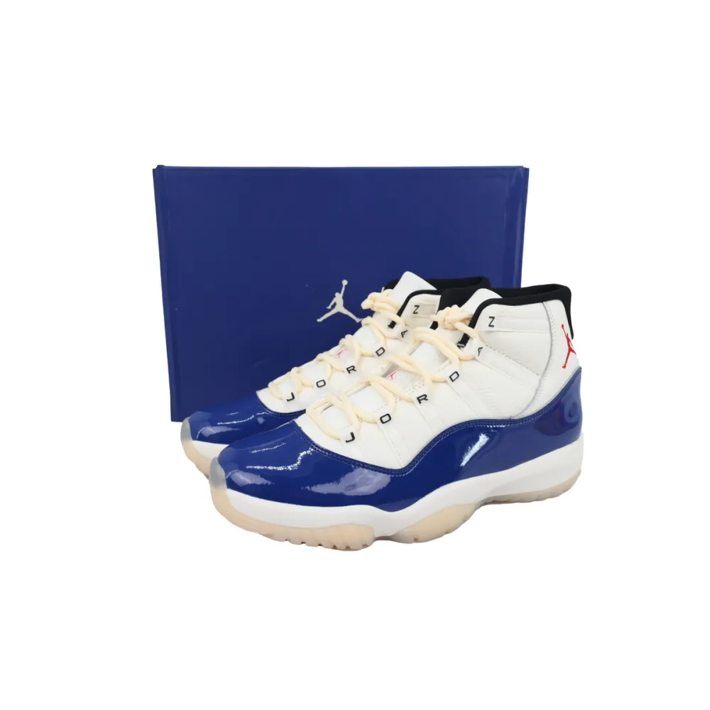 EM Sneakers Air Jordan 11 Retro Rare Air