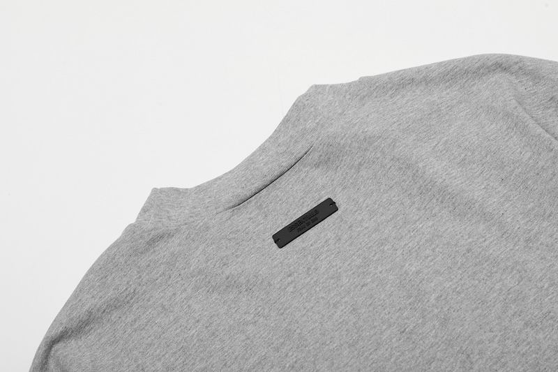 EM Sneakers Fear of God × Essentials Sweatshirt -836 Black & Gray