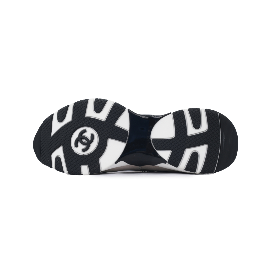 EM Sneakers Chanel Low Top Silver Mesh Cloth