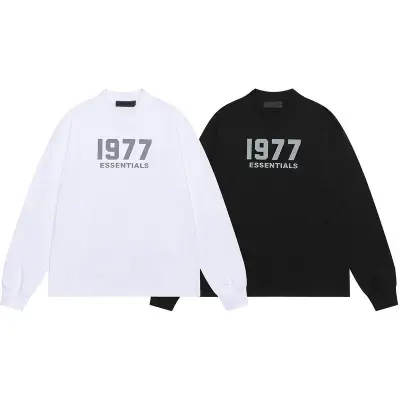 EM Sneakers Fear of God × ESSENTIALS 1977 Sweatshirt -1933 Black/White 01