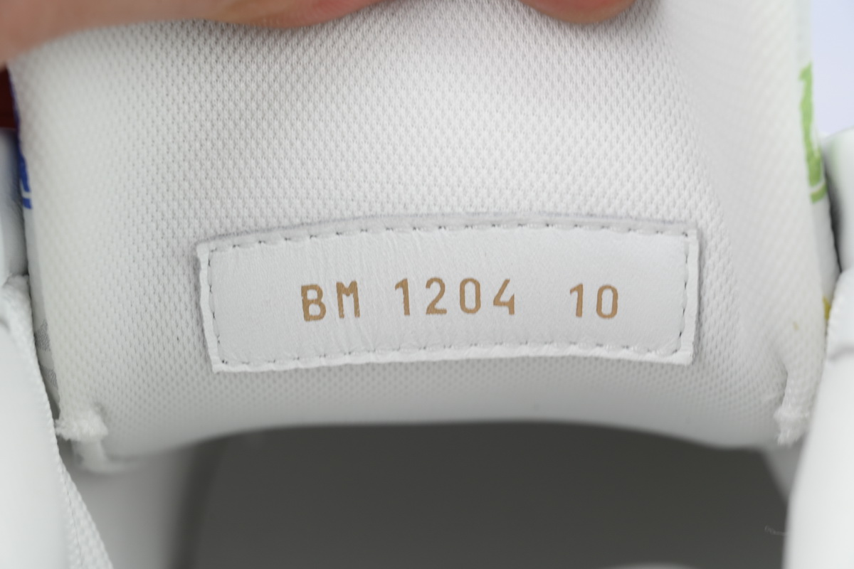 EM Sneakers Louis Vuitton Trainer Murakami Takashi White