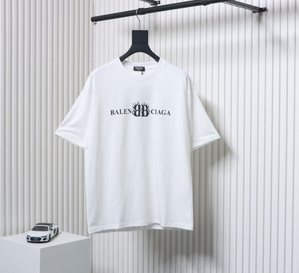 EM Sneakers Balenciaga 25ss Flame Double B Letter Print T-shirt White