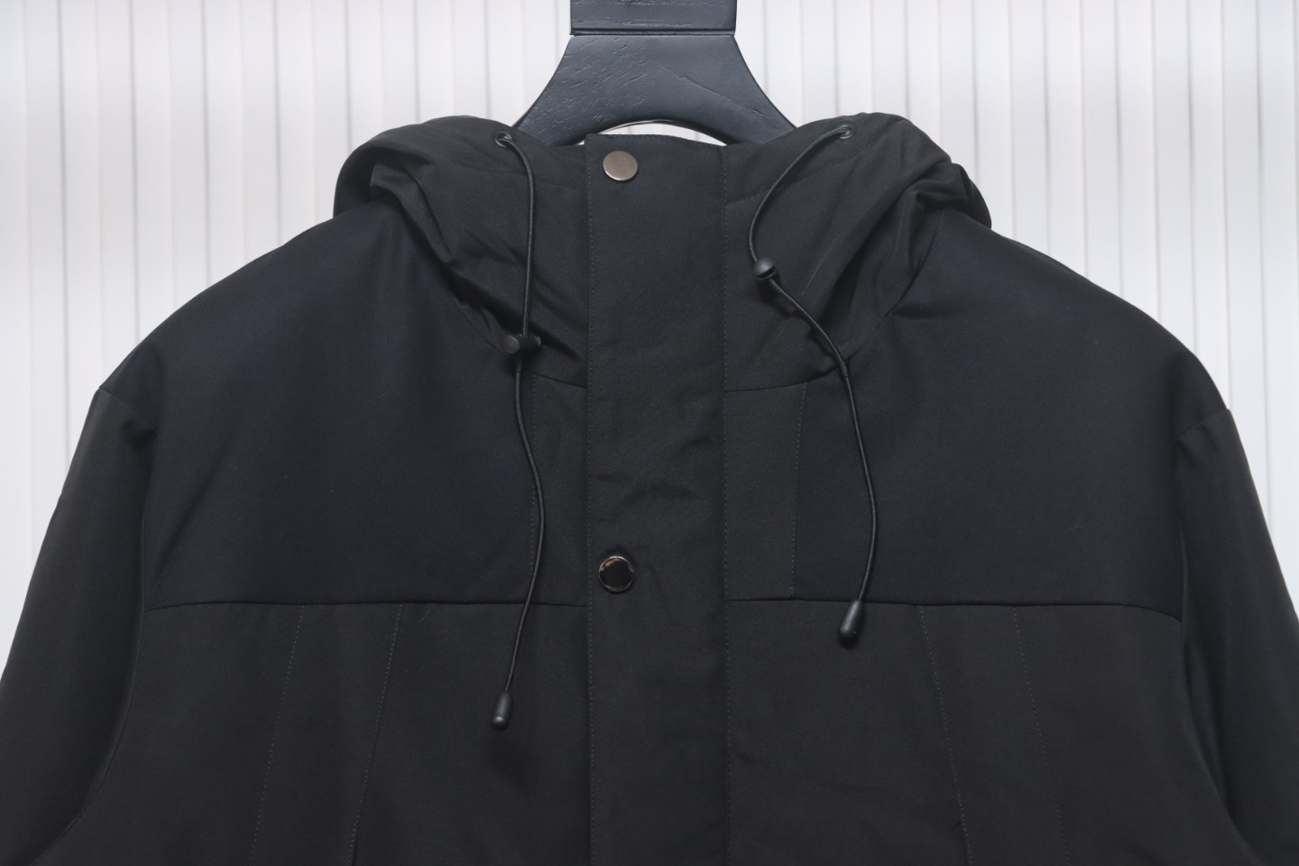 EM Sneakers Stone Island Logo Armband Logo Solid Color Zipper Outdoor Workwear Functional Hooded Down Jacket Black