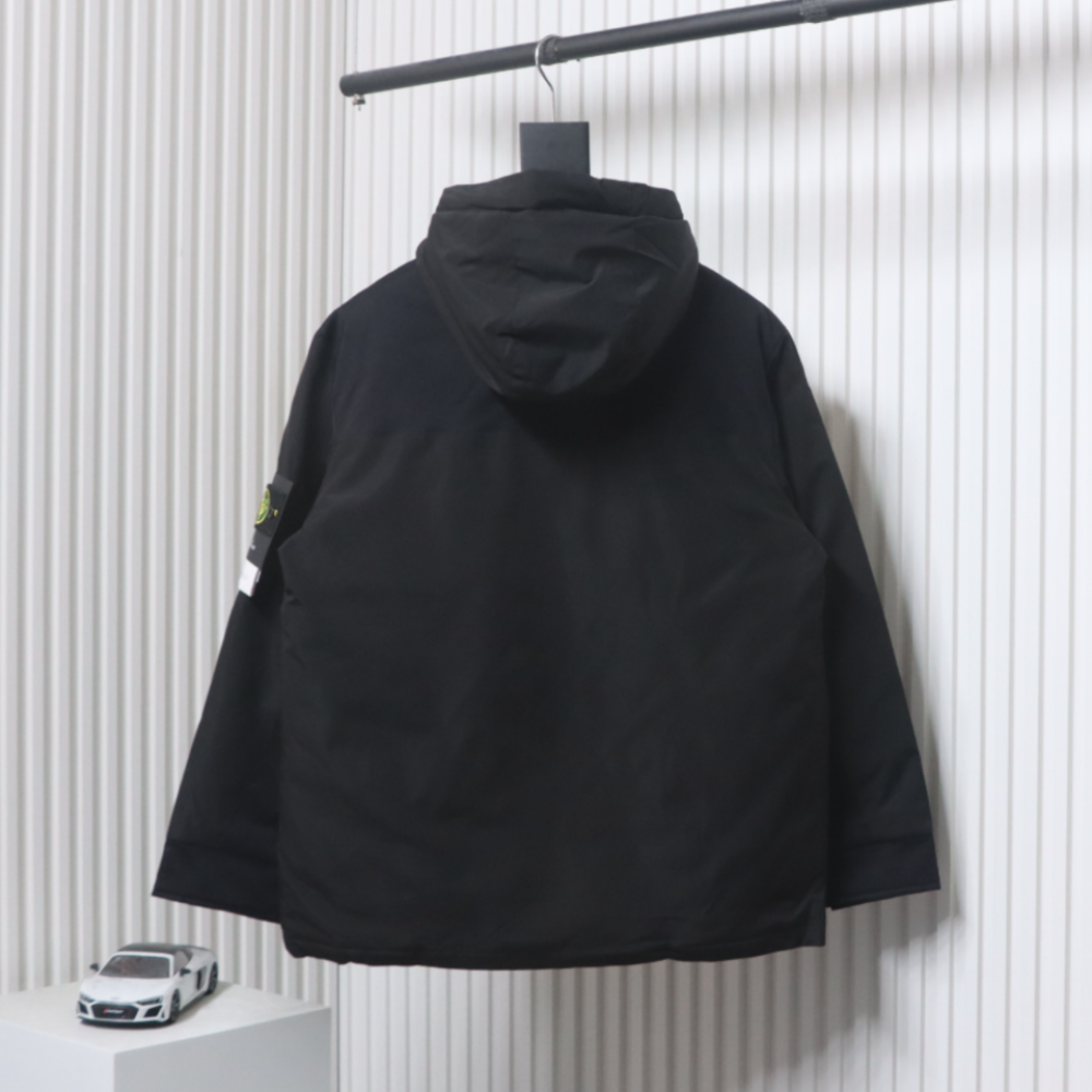 EM Sneakers Stone Island Logo Armband Logo Solid Color Zipper Outdoor Workwear Functional Hooded Down Jacket Black