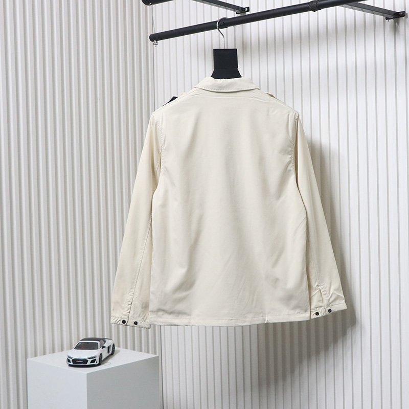 EM Sneakers Stone Island Shoulder Sleeve Badge Shirt Jacket Coat White