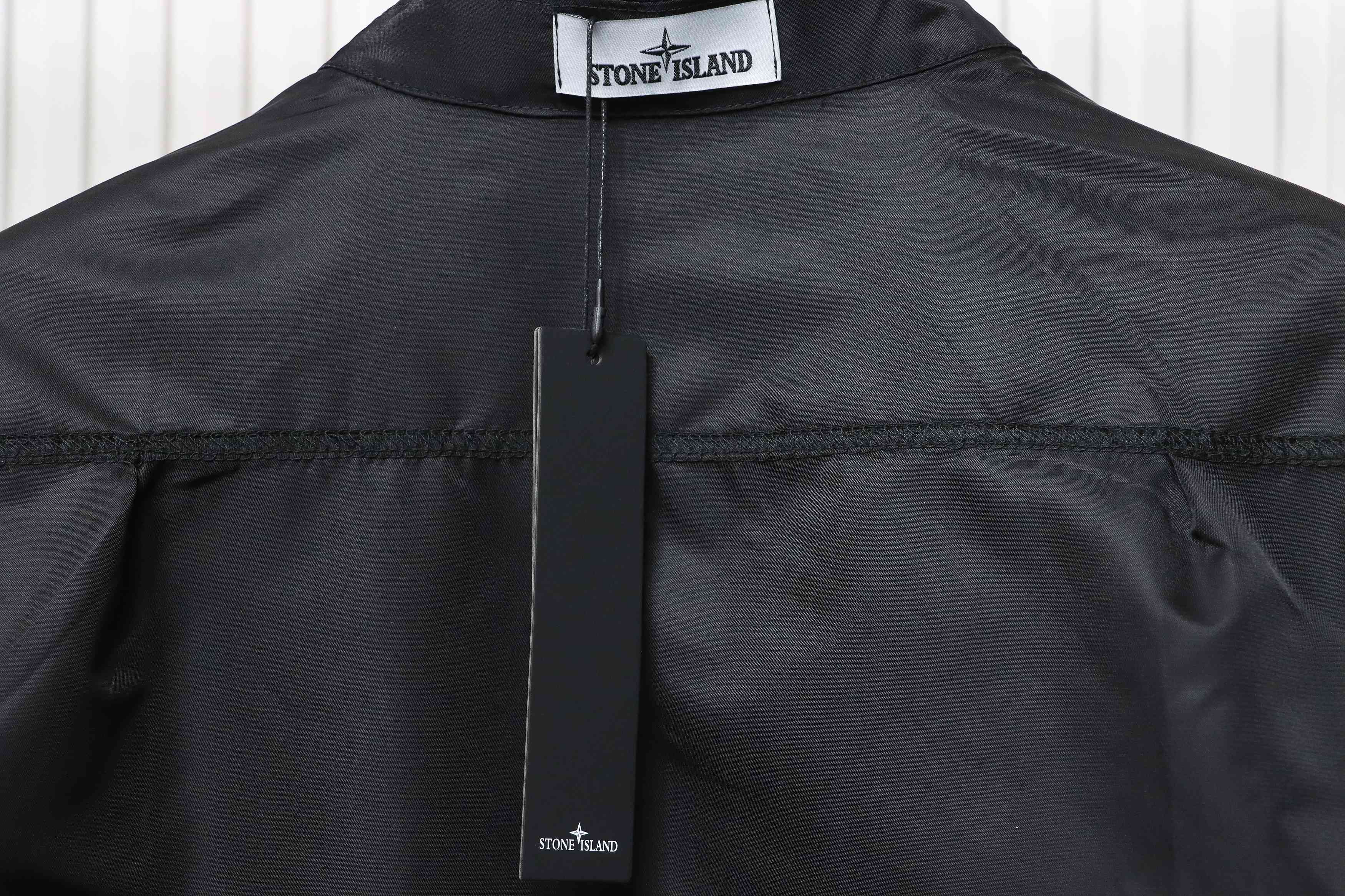 EM Sneakers Stone Island Zipper Pocket Sleeve Shirt Jacket Black