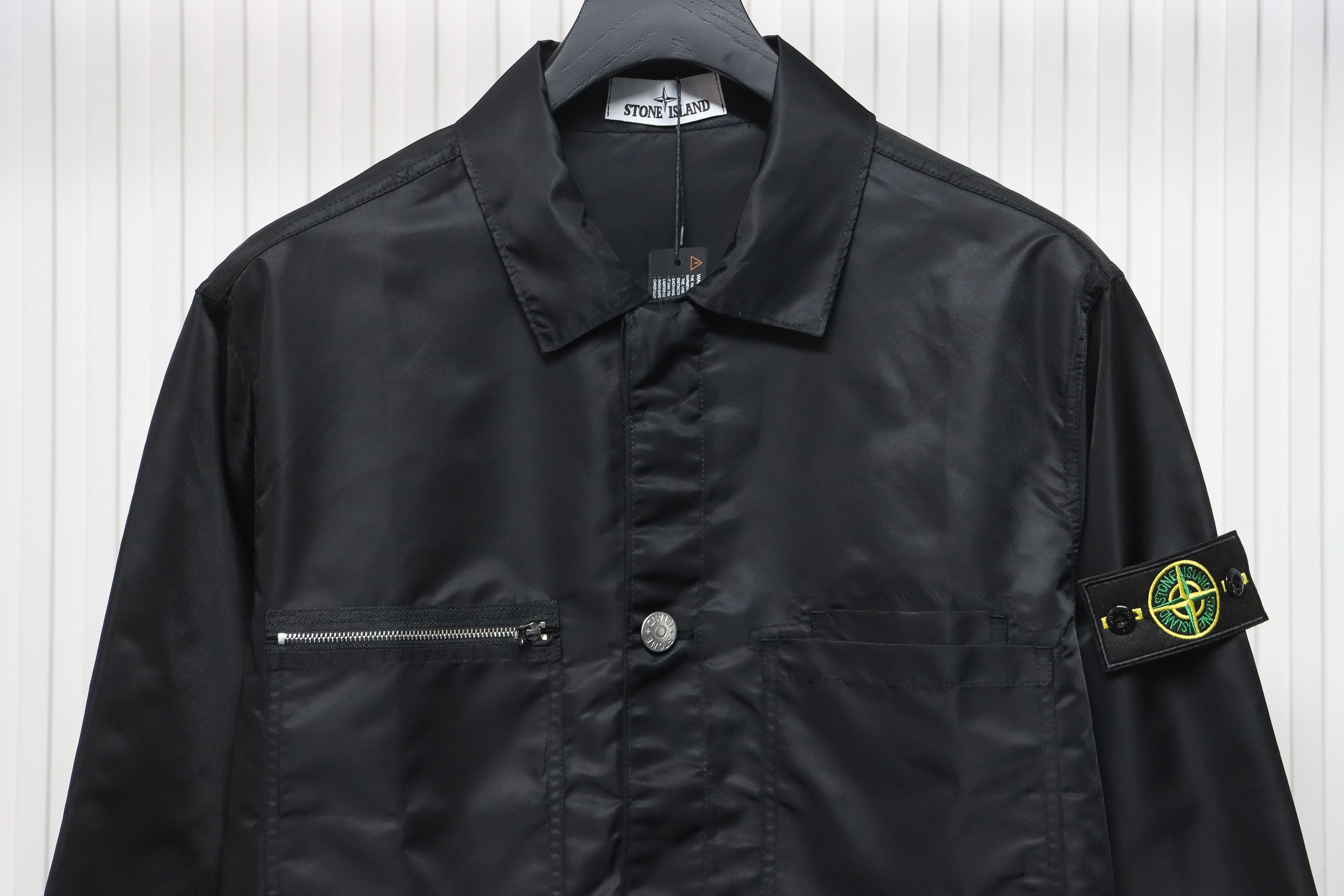 EM Sneakers Stone Island Zipper Pocket Sleeve Shirt Jacket Black