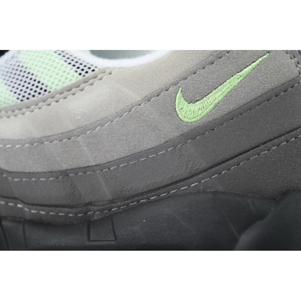 EM Sneakers Nike Air Max 95 OG Neon (2020)
