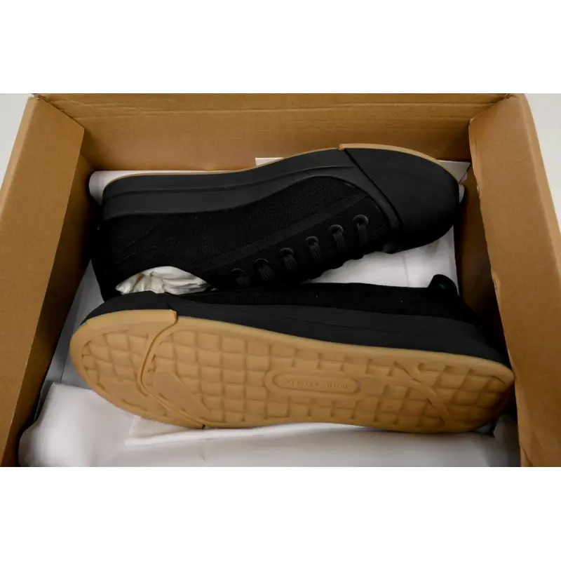 EM Sneakers Bottega Veneta Vulcano Sneaker Black