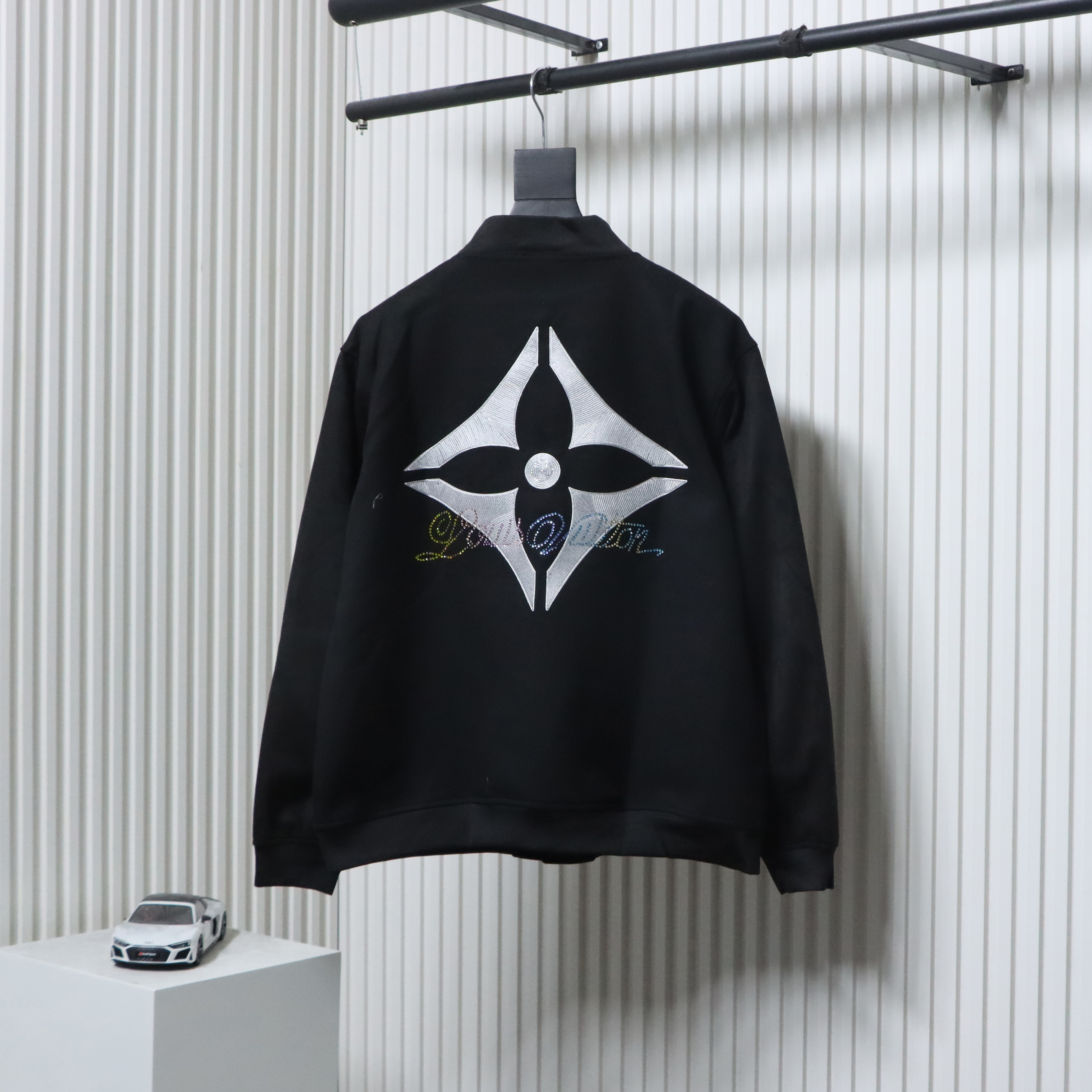 EM Sneakers Louis Vuitton Leather and Rhinestone Waisted Baseball Jacket Black