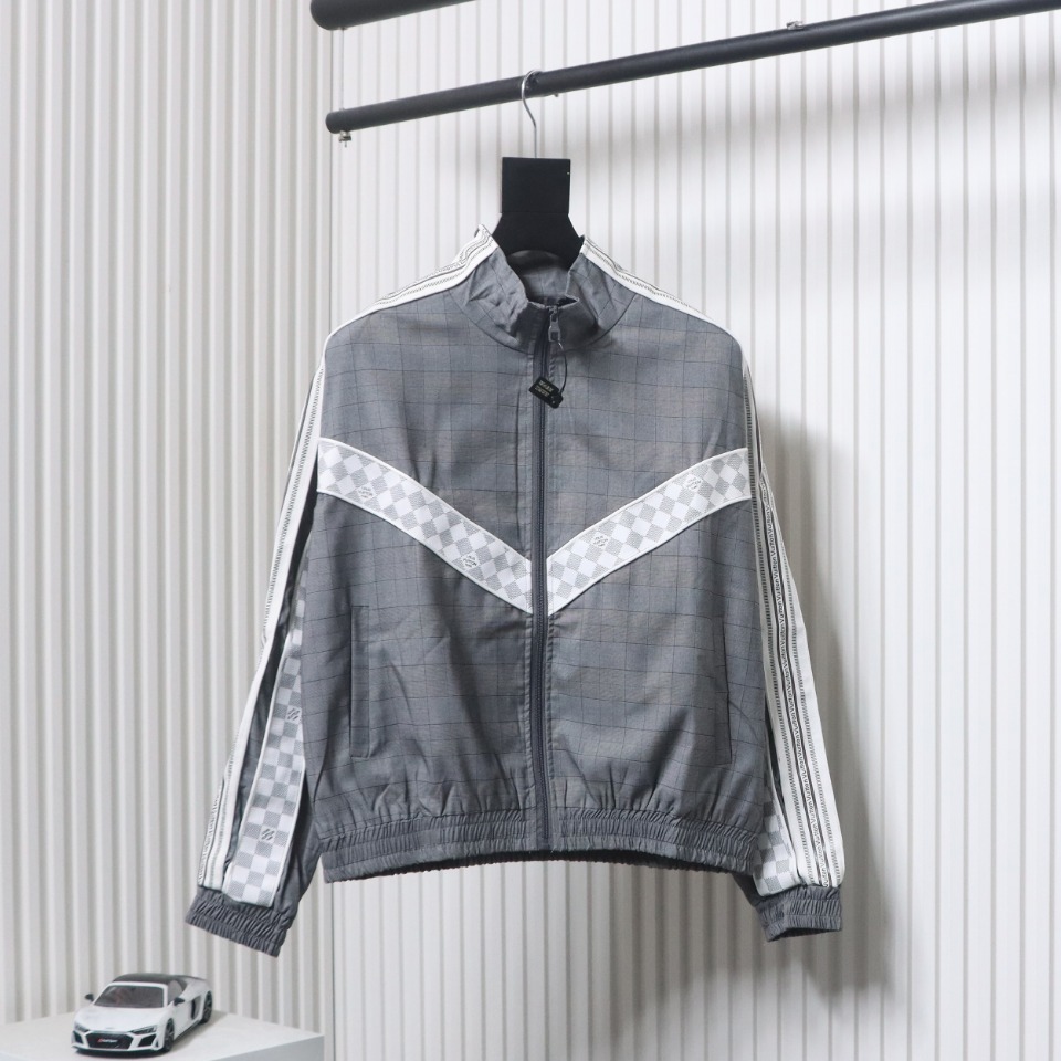 EM Sneakers Louis Vuitton LV Jacket Wool Check Web Belted Grey