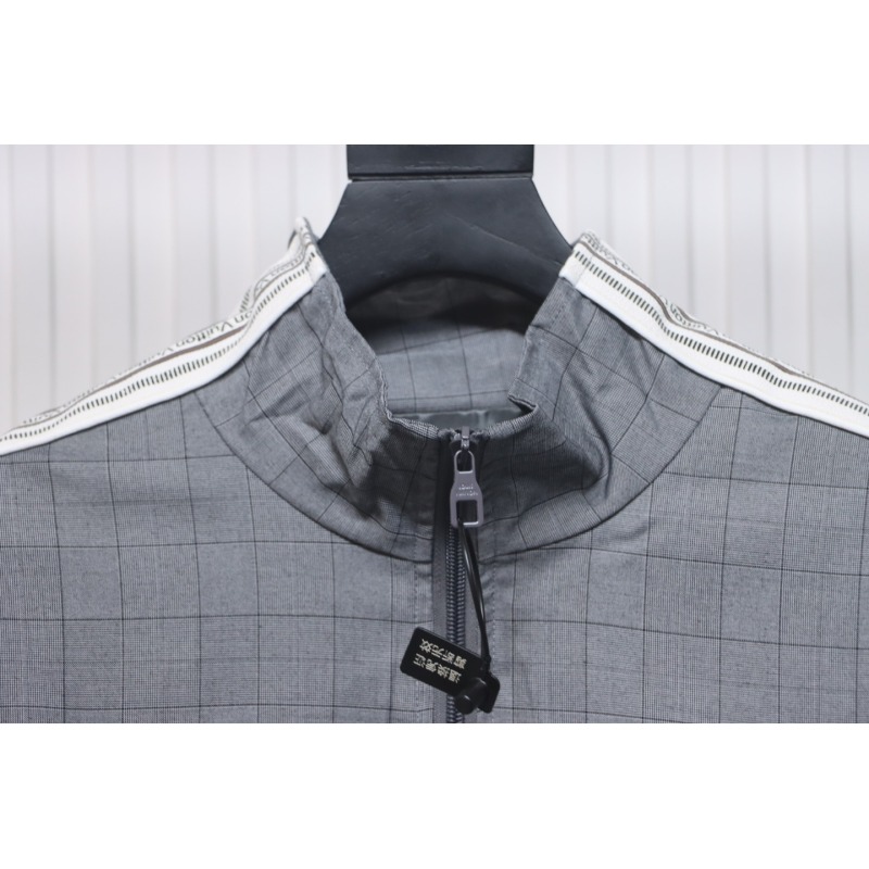 EM Sneakers Louis Vuitton LV Jacket Wool Check Web Belted Grey