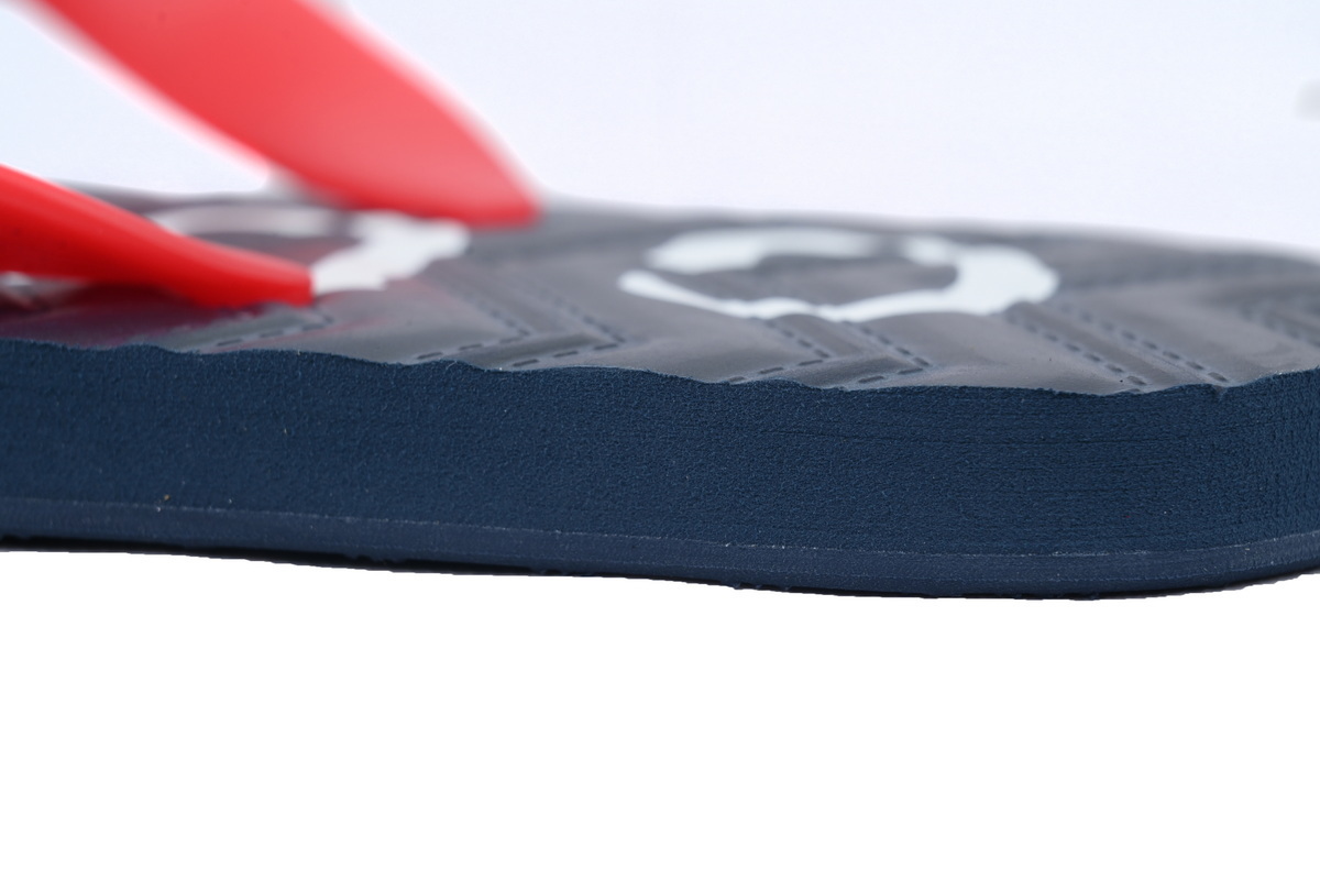 EM Sneakers Gucci Double G Logo Chevron Sandal Black and Red