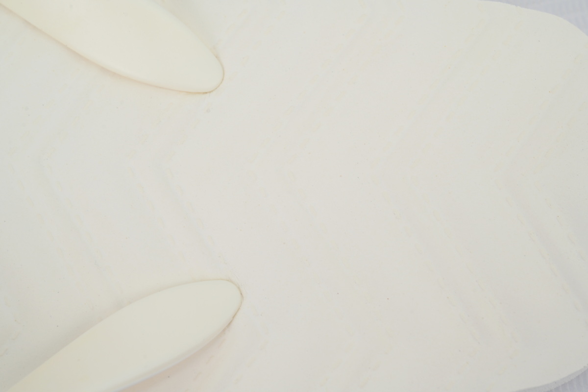 EM Sneakers Gucci Double G Logo Chevron Sandal Metal Rice White