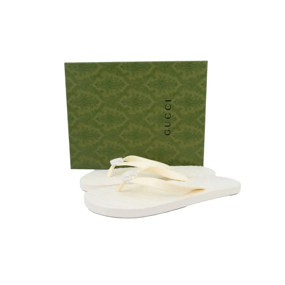 EM Sneakers Gucci Double G Logo Chevron Sandal Rice White