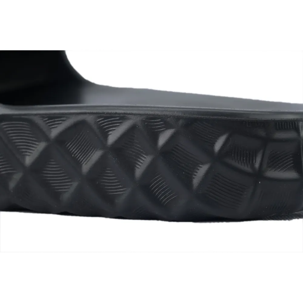 EM Sneakers Gucci Slide Sandal Interlocking G Black Water Ripples